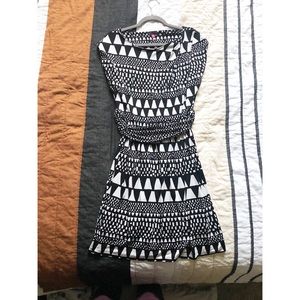 Vince Camuto Black and White Dress with Belt